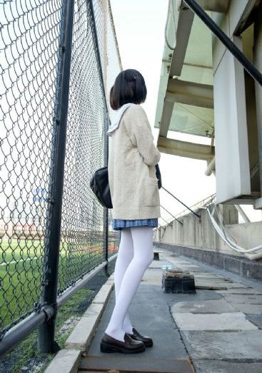 2012中文字幕_十万网红美女美酱
