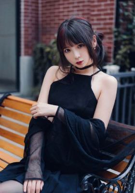 女邻居在线_HD影视在线观看